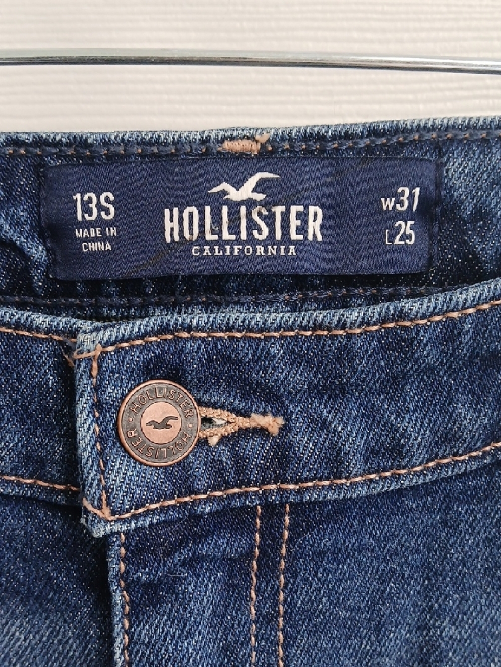 Hollister High Rise Slim Straight Vintage Stretch Cropped Distressed Jeans 13S - Picture 6 of 16